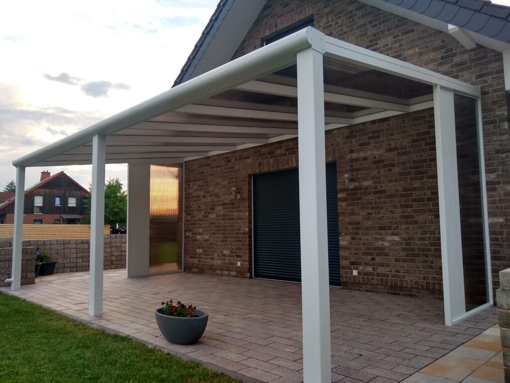 Carport aus Aluminiumsystemen