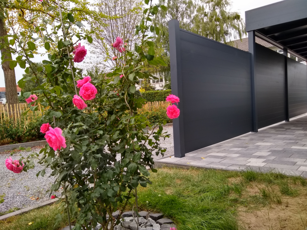 Carport aus Aluminiumsystemen